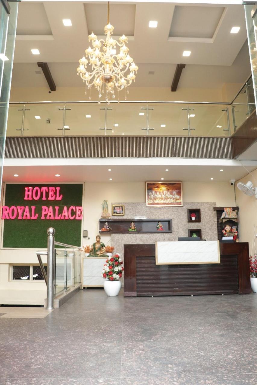 Hotel Royal Palace Jalandhar Exterior foto